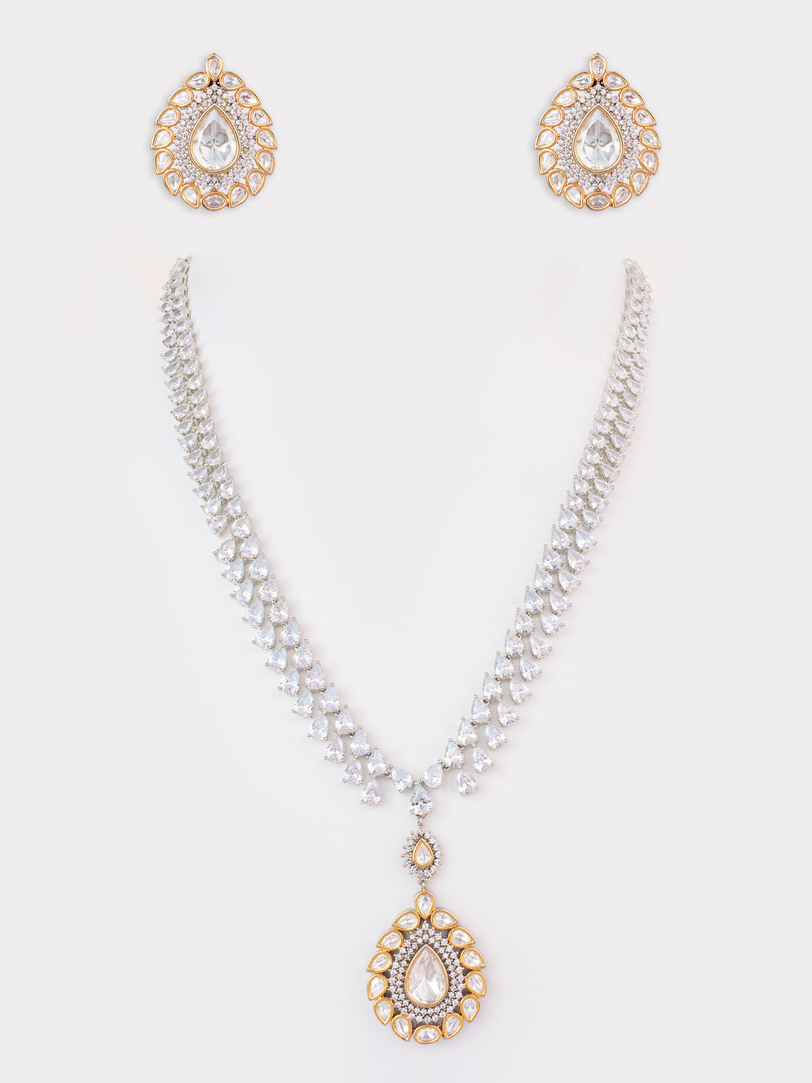 Fusion Of Kundan And Diamond Necklace Set With Earrings