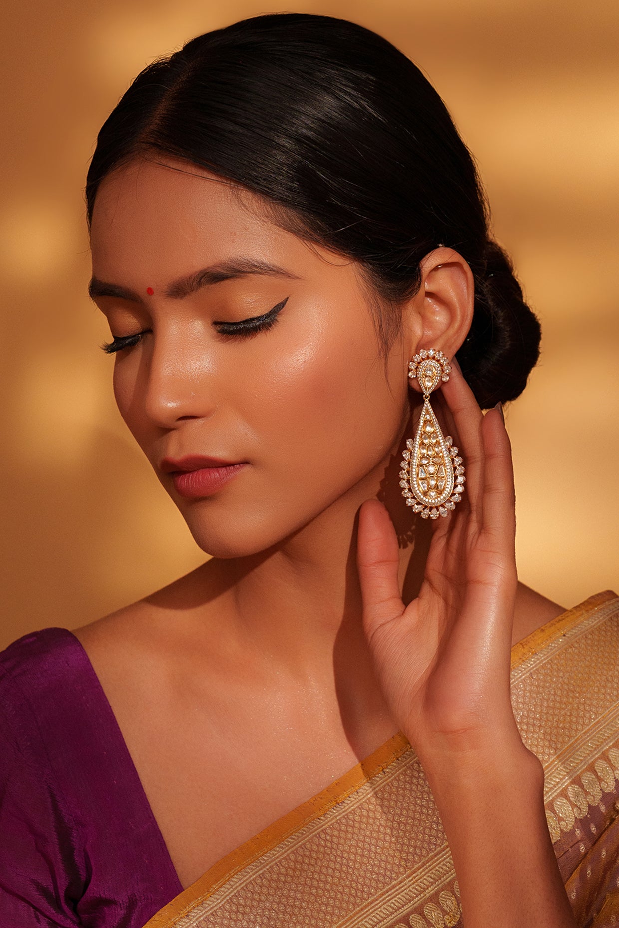 Savaani Kundan Danglers