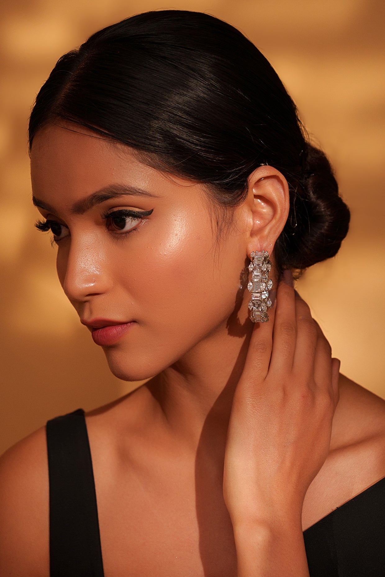 Revati Diamond Earrings