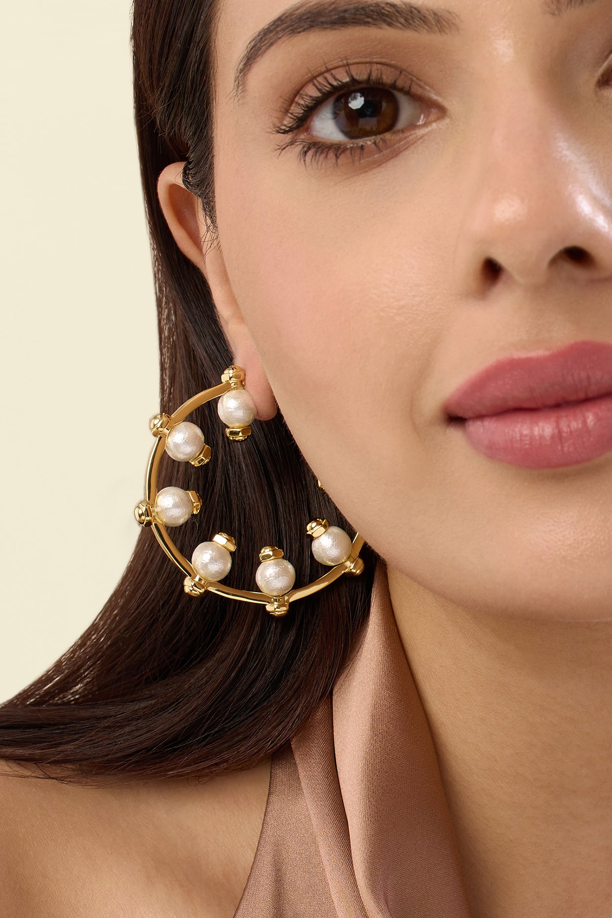 Inside Pearl Hoops 18Kt Gold Plated