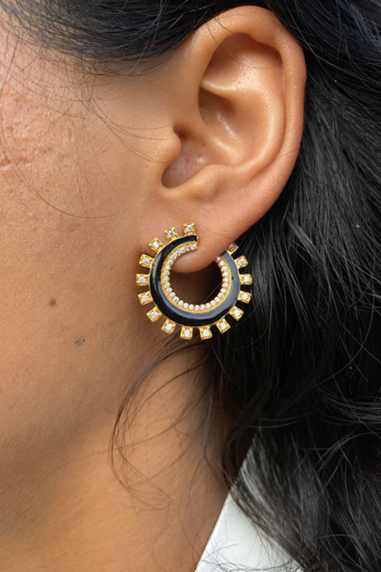 Ebony Domina Earrings