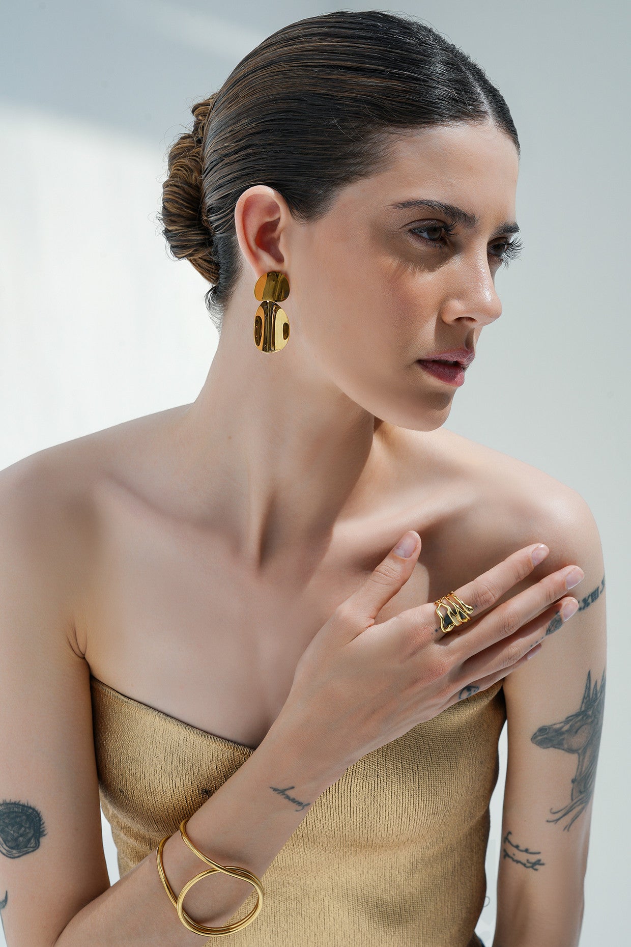 Flat Drop Earrings 18k Gold Plated