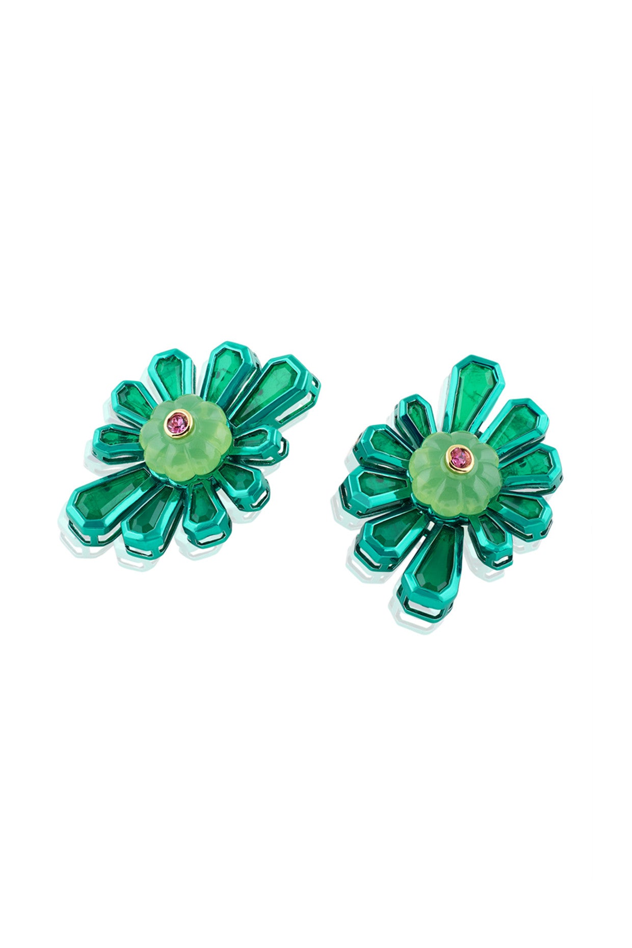 Garden Gleam Stud Earrings In Rhodium Plating