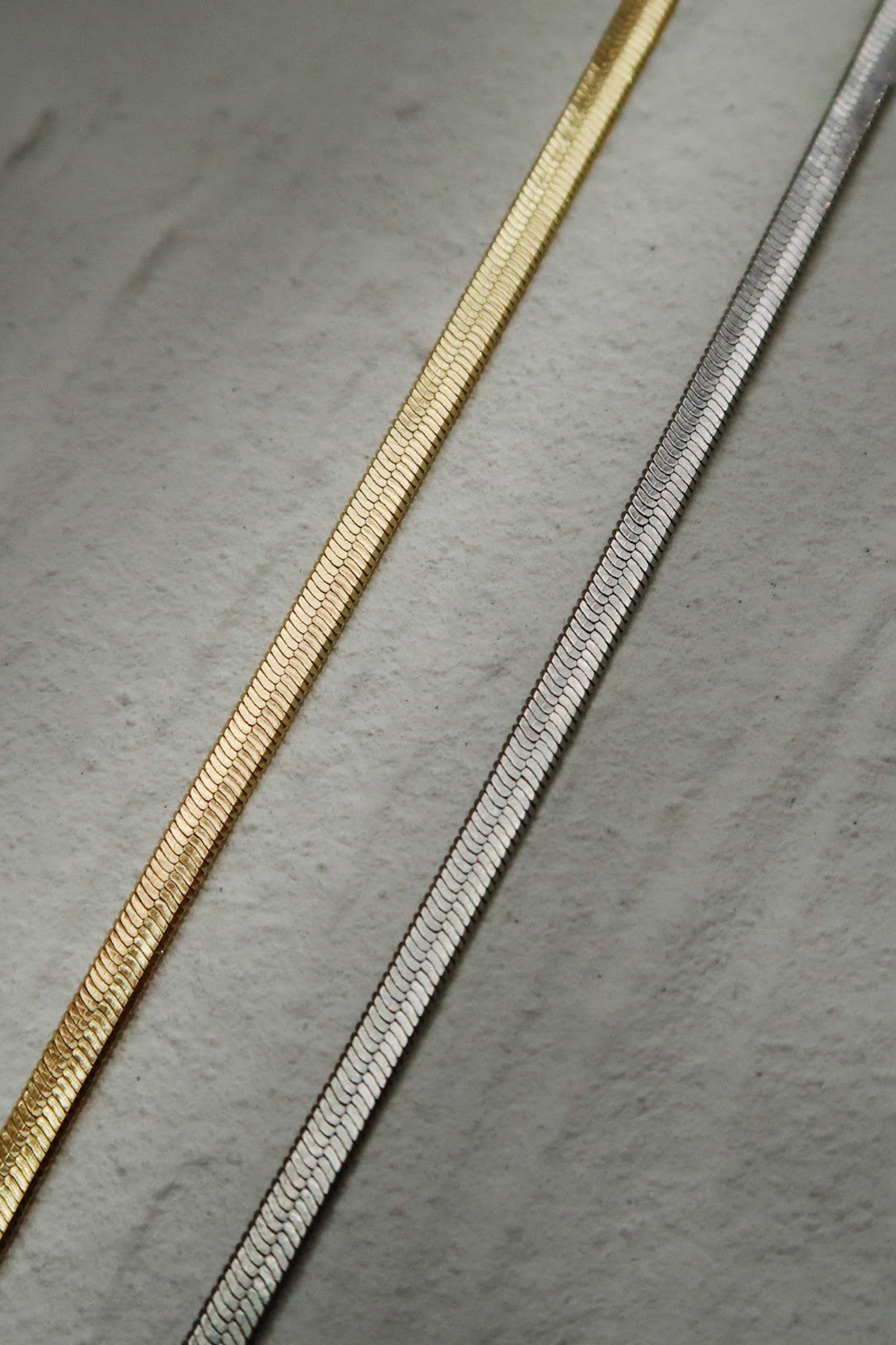 Herringbone Silver Choker Necklace