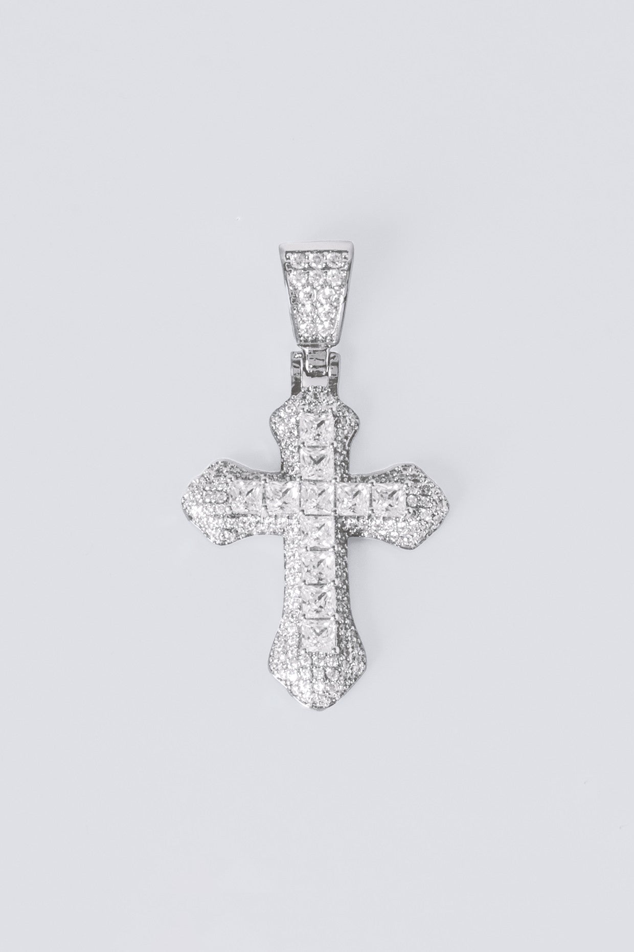Iced Vintage Cross Pendant Necklace-White