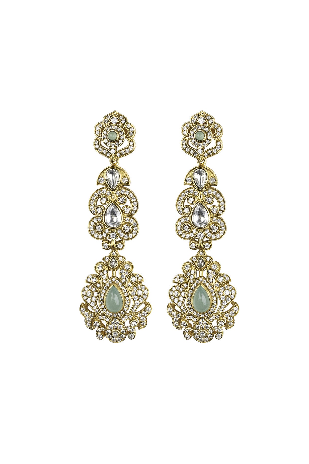 Mehr Danglers in 22Kt Gold Plating