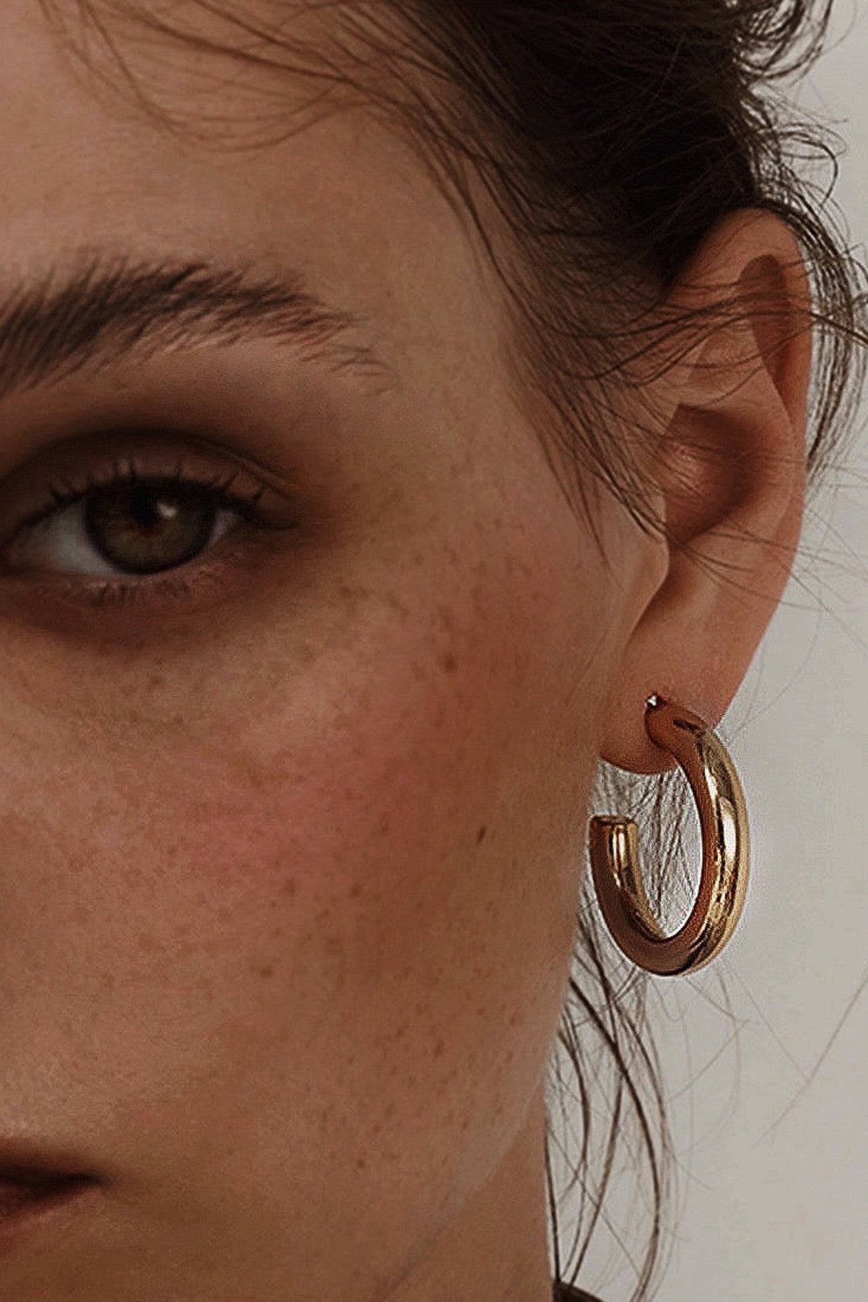 Mid Boyfriend Gold Hoops Earrings