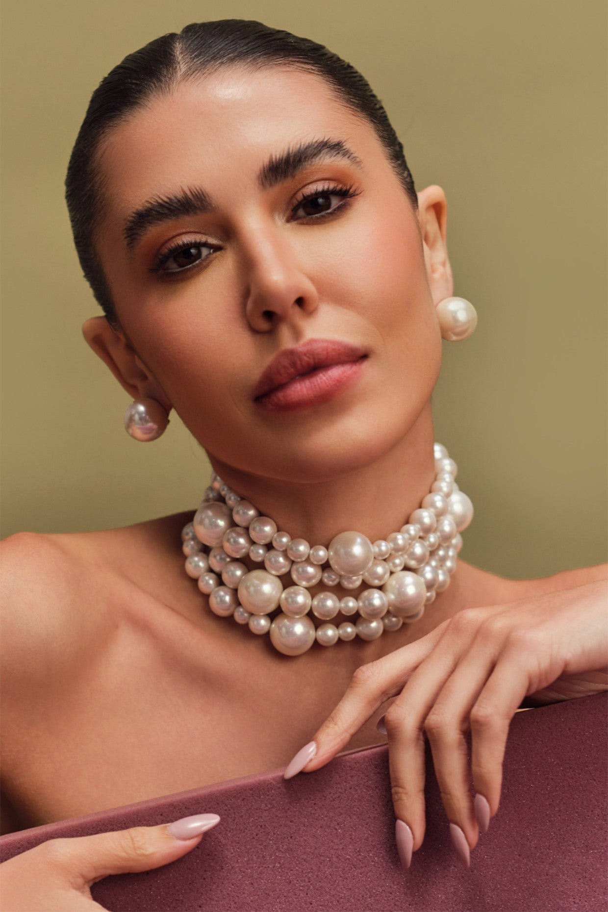 Mixed Pearl Choker