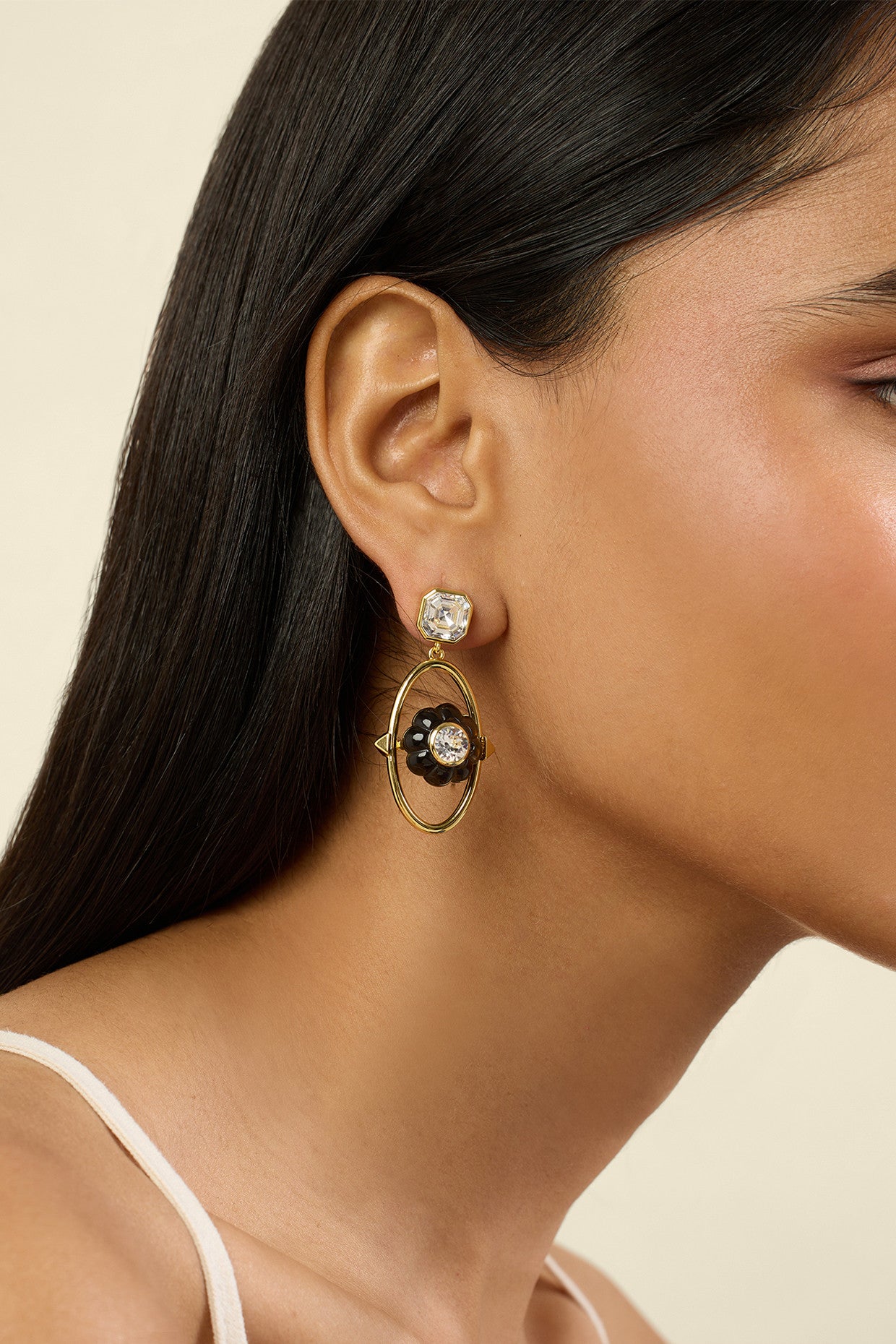 Noir Flora Dangler Earrings 18Kt Gold Plated