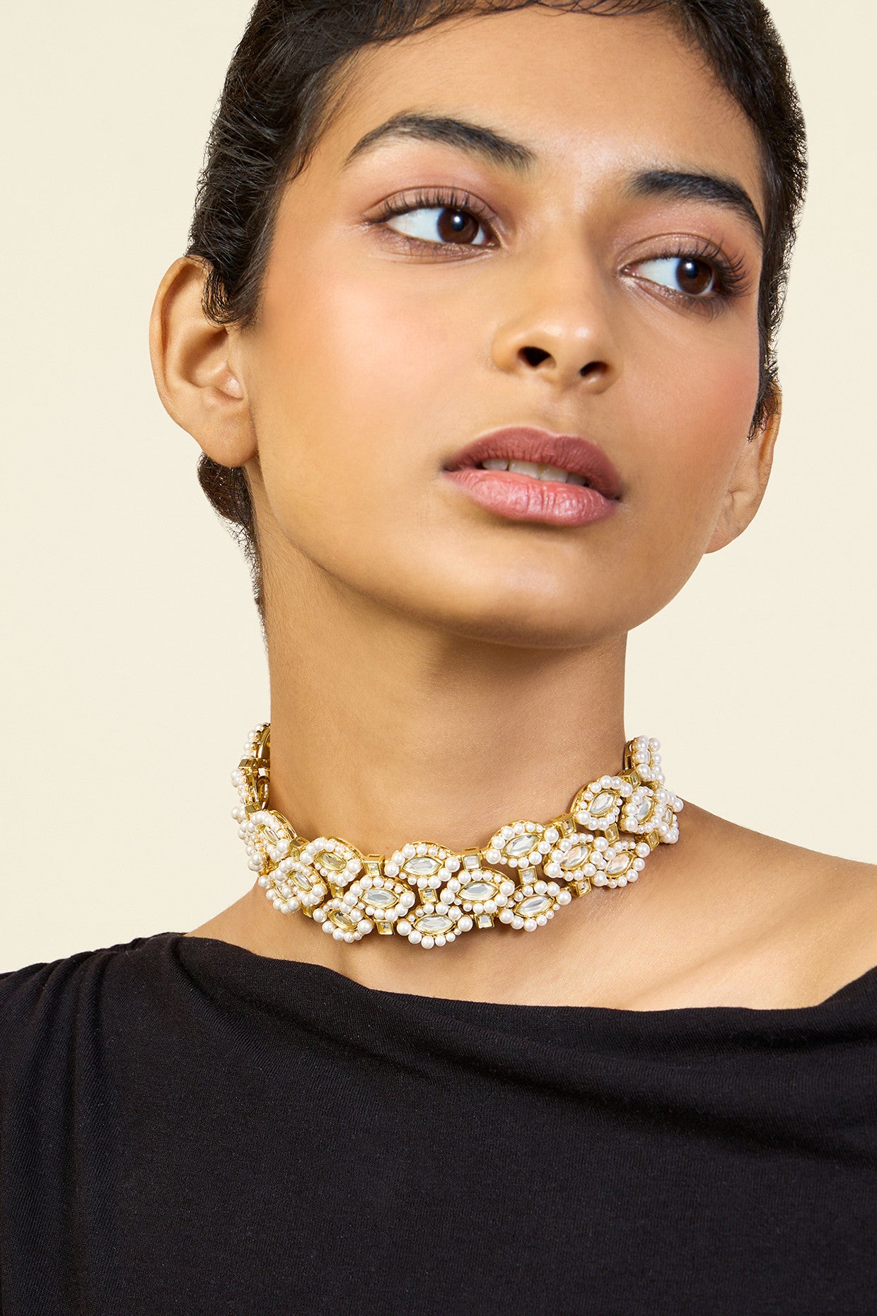 Noor Wide Choker