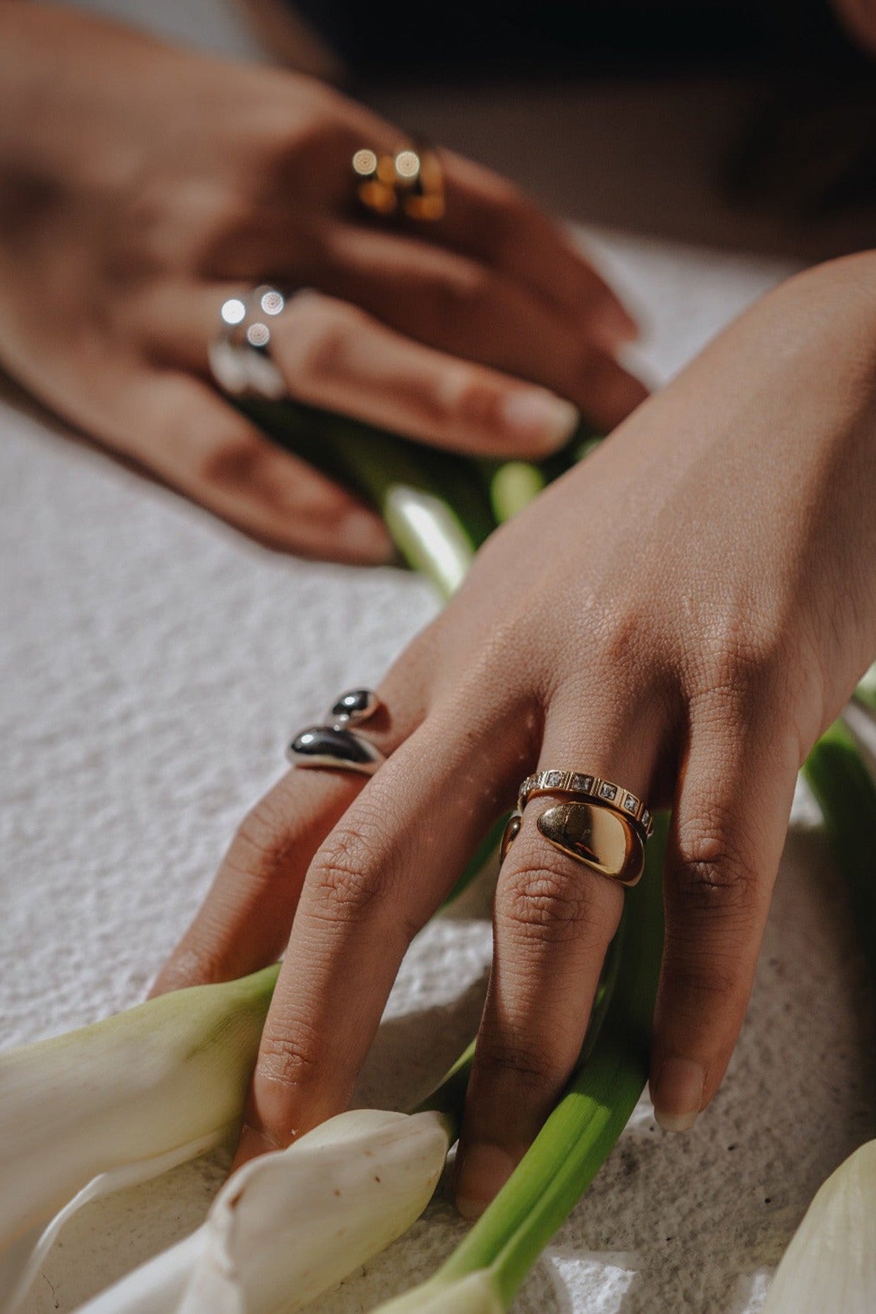 Ouvrir Index Gold Ring