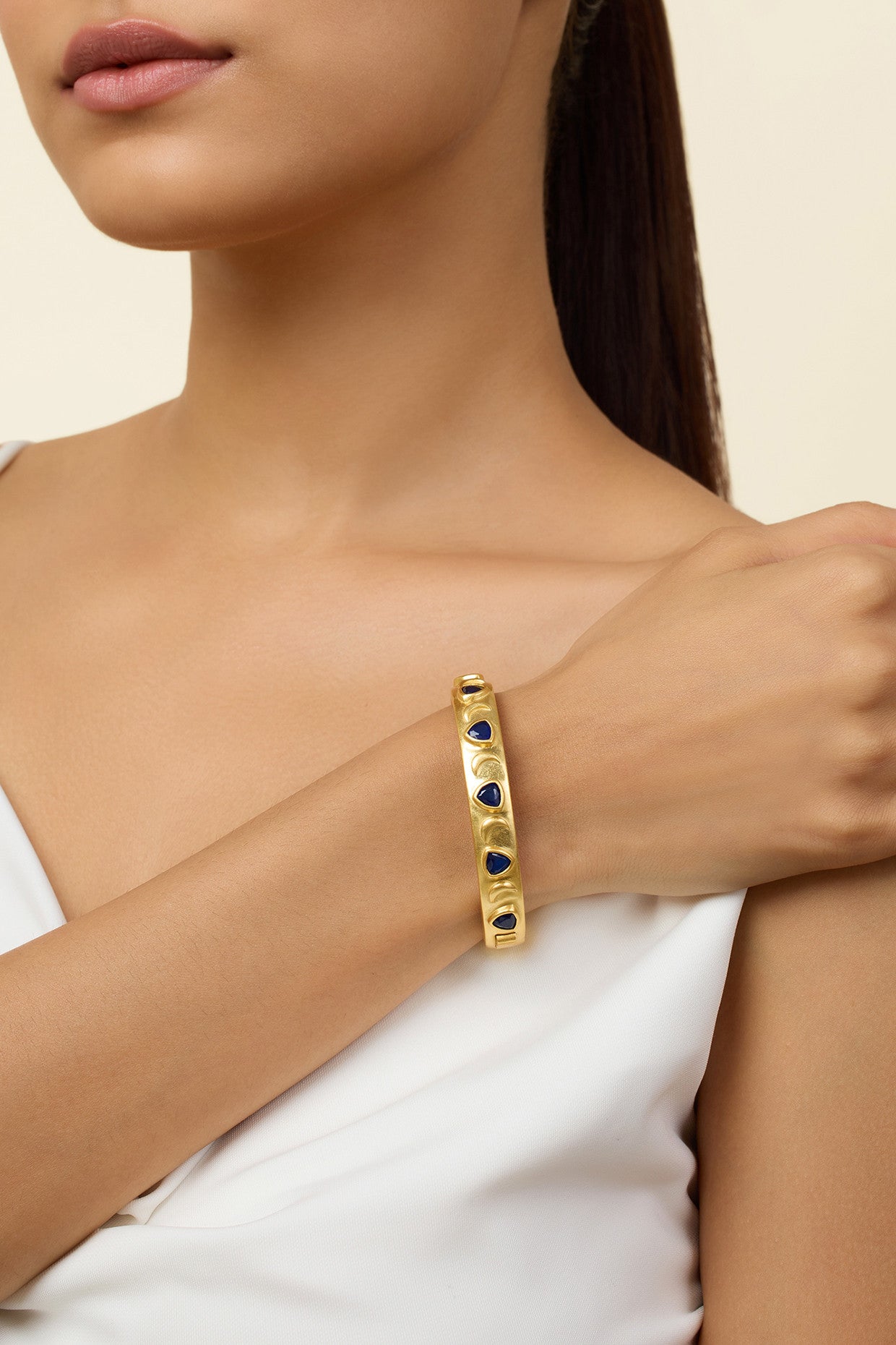 Sapphire Oval Hinge Bangle