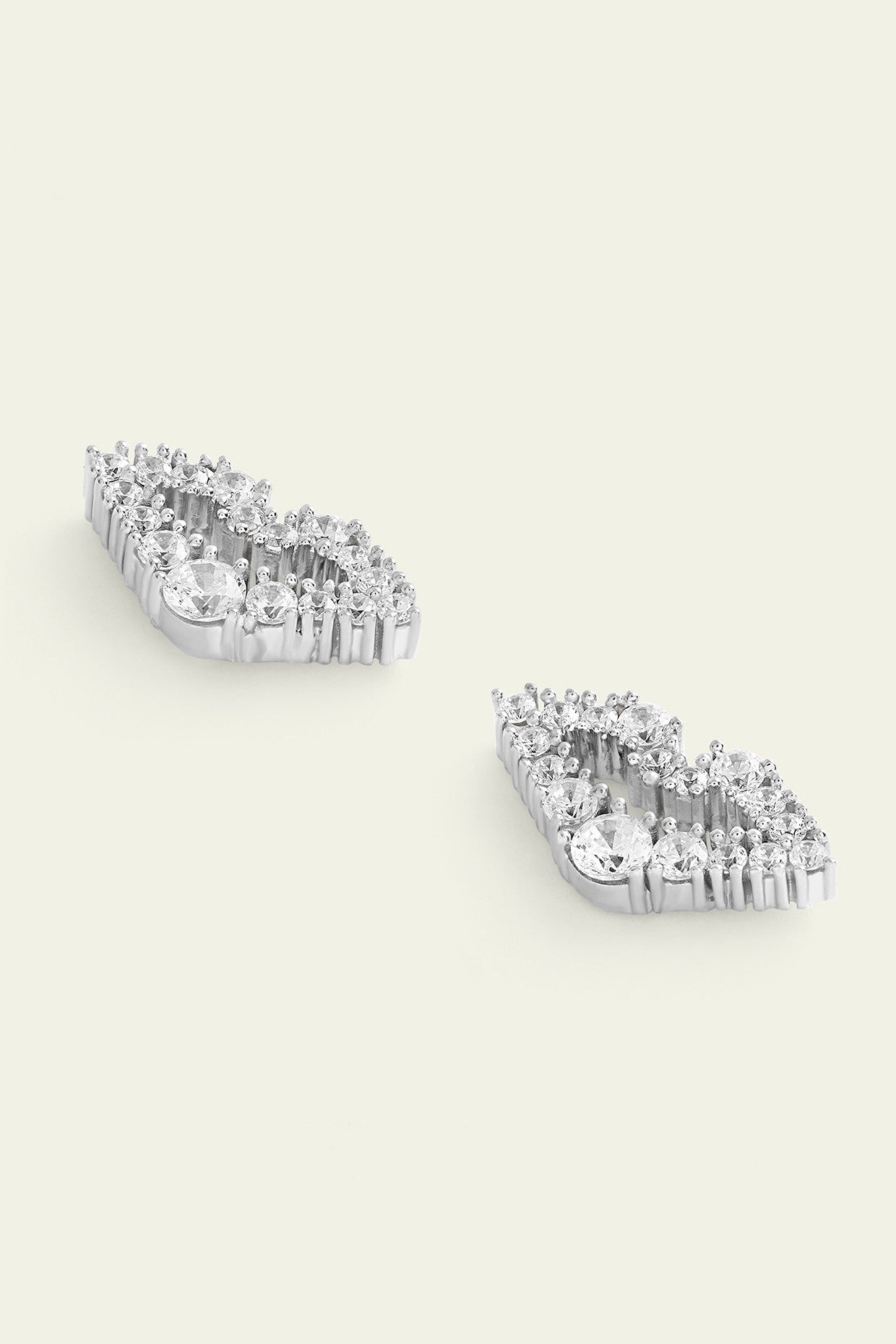 Silver Lips Studs