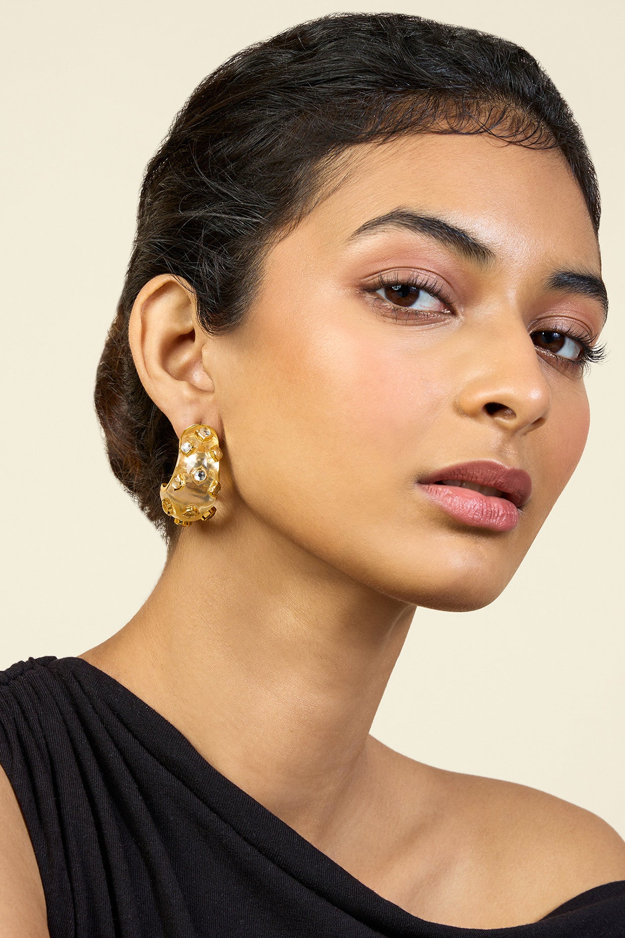 Zoori Huggie Hoops